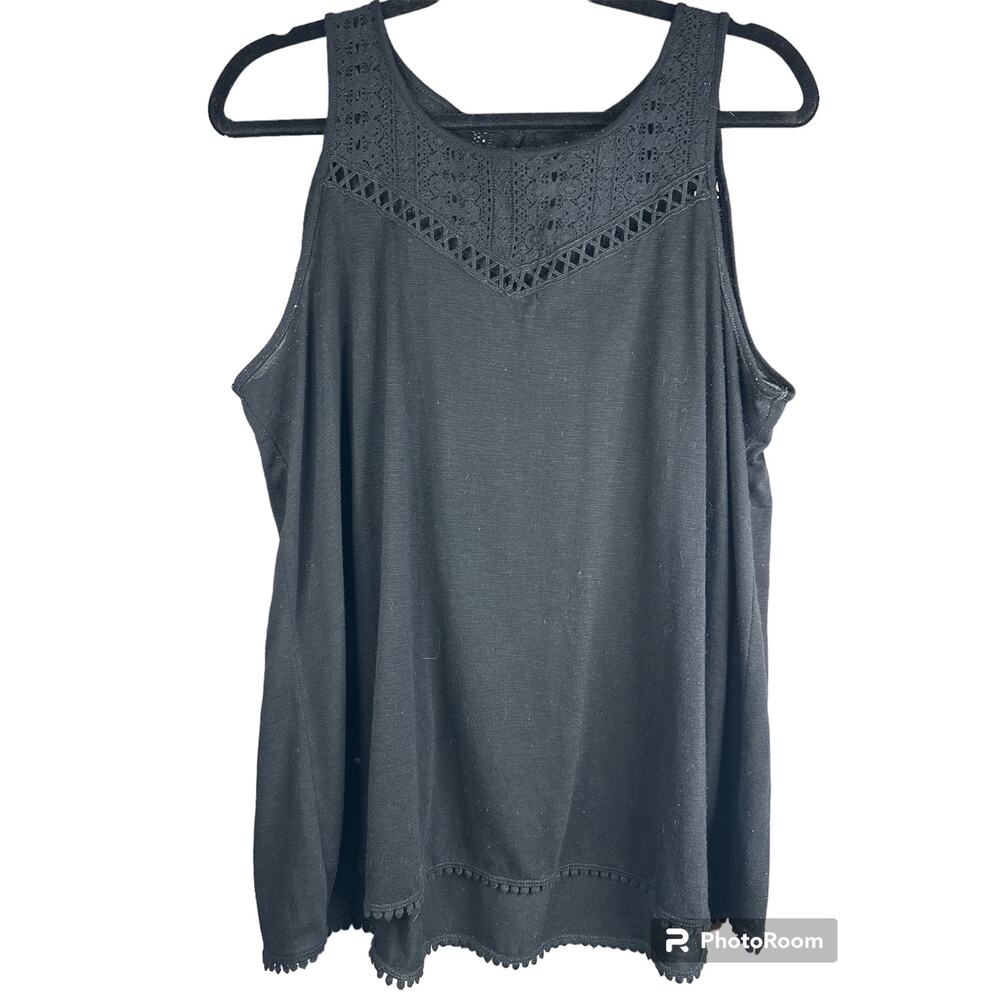 Torrid Black Sleeveless Scalloped Hem Scoop Neck Keyhole Detail Tank Top Size 0X